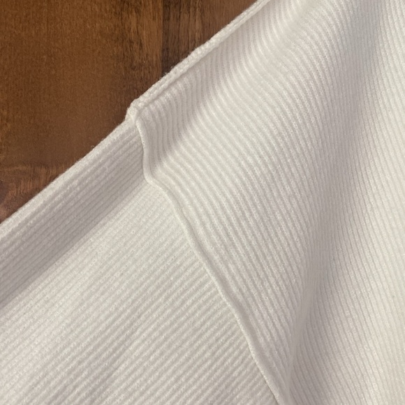 Oversized Slouchy Quarter Zip sweater in cream/off white size large - Picture 5 of 8